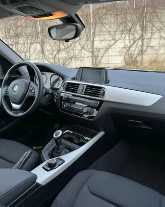 BMW Seria 1 cena 59900 przebieg: 56000, rok produkcji 2018 z Starachowice małe 121